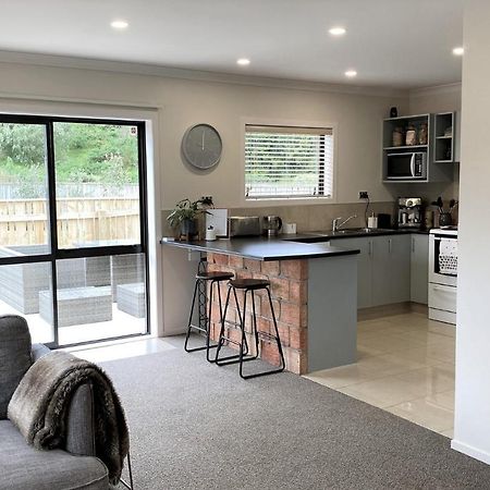 The Klein House Villa Whanganui Bagian luar foto